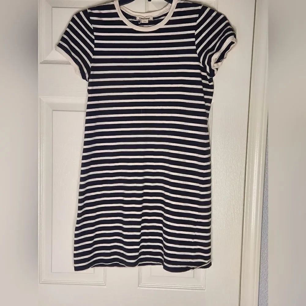 Billabong L Black White Striped ShrtSlve Logo Women’s Mini Dress